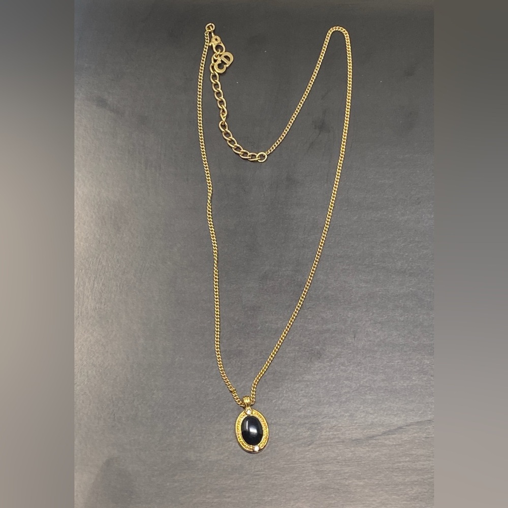 Dior Vintage 80s Black Onyx Oval Enamel Chrystals Pendant Necklace - Picture 3 of 16